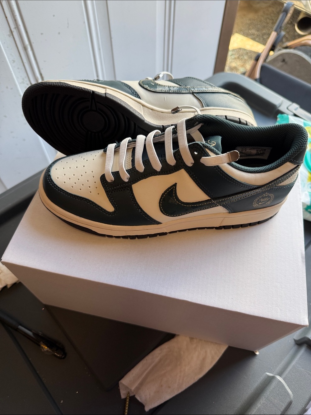 Nike Dunk Low GS Deep Jungle size 7 youth or 8.5 women NWOT